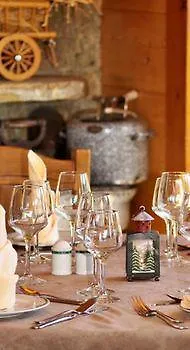 Hotel Restaurant Les Sapins Wellness&gourmet Manigod